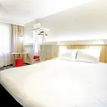 فندق Ibis Centre Historique 3*