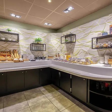 Szálloda Ibis Centre Historique La Rochelle