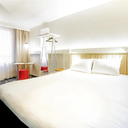 Ibis Centre Historique La Rochelle (Charente-Maritime)