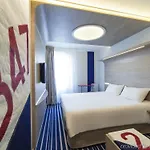 Ibis Centre Historique Hotel