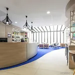 Ibis Centre Historique Hotel 3*