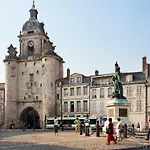 Ibis Centre Historique 3*