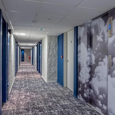 Ibis Centre Historique La Rochelle (Charente-Maritime)