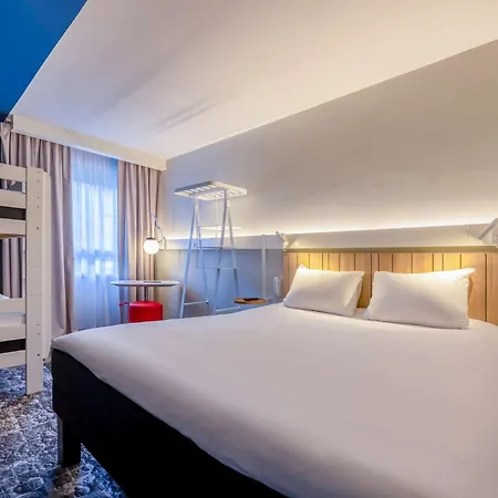 Ibis La Rochelle Centre Historique 3*