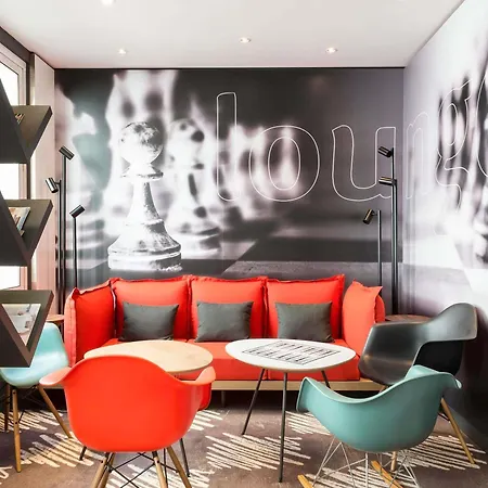 Ibis Centre Historique 3* Ла-Рошель