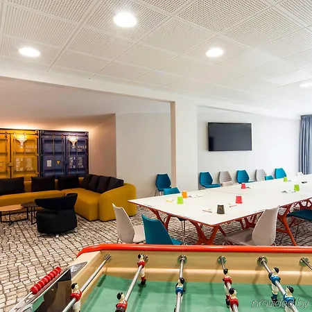 Ibis La Rochelle Centre Historique Hotel 3*