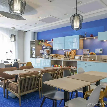 Ibis Centre Historique 3*