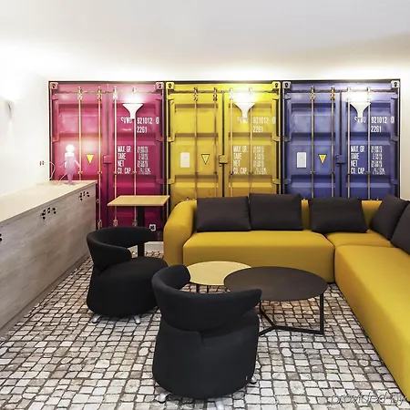Ibis La Rochelle Centre Historique 3*