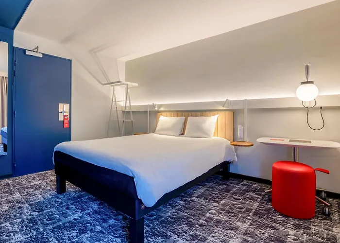 Hotel Ibis Centre Historique 3*