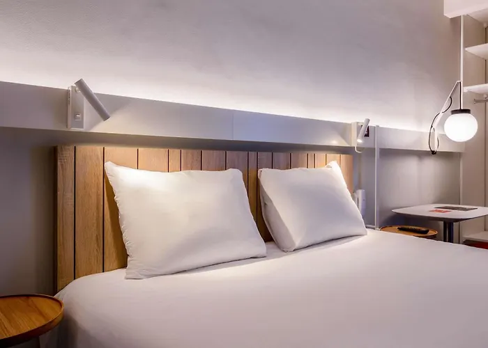 Hotel Ibis Centre Historique 3*