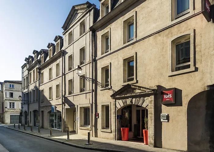 Ibis Centre Historique Hotel