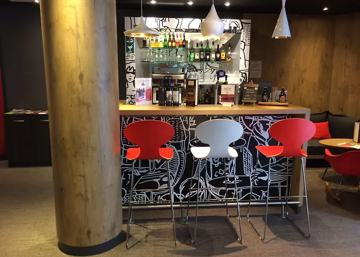 Ibis Centre Historique Hotel 3*