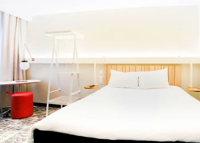 Hotel Ibis Centre Historique 3*