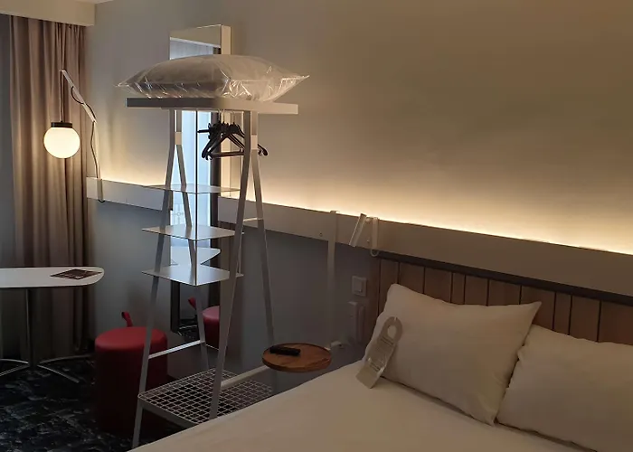 Ibis Centre Historique Hotel