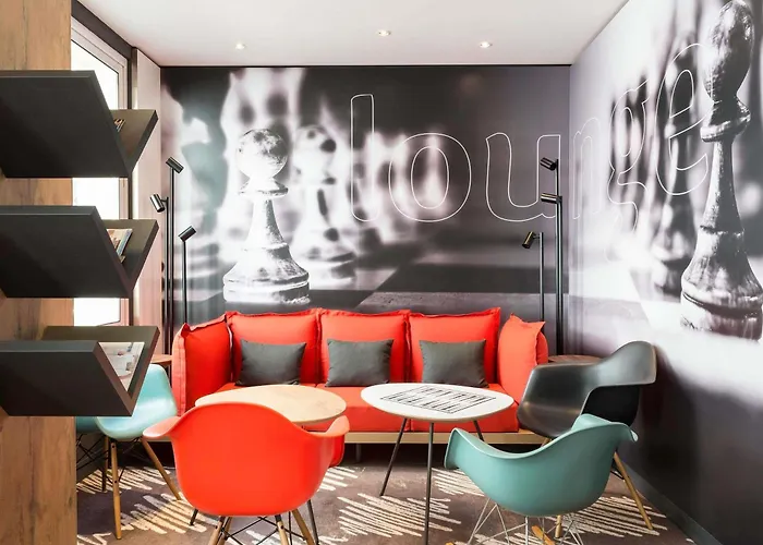 Ibis Centre Historique 3*