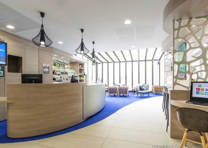 Ibis Centre Historique Hotel 3*